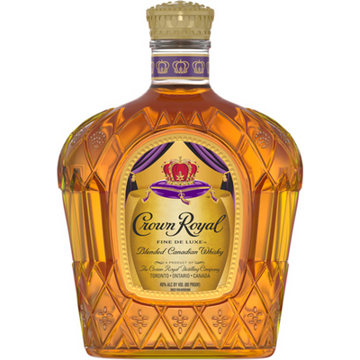 Crown Royal Fine De Luxe Blended Canadian Whisky Gift Set 750mL